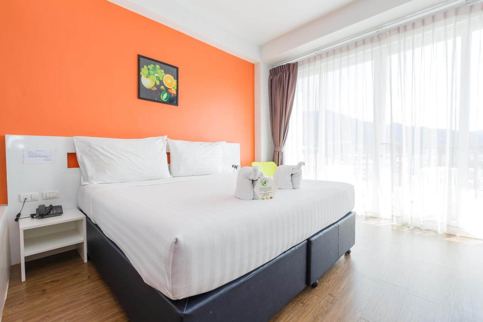 The Frutta Boutique Hotel Patong Bagian luar foto