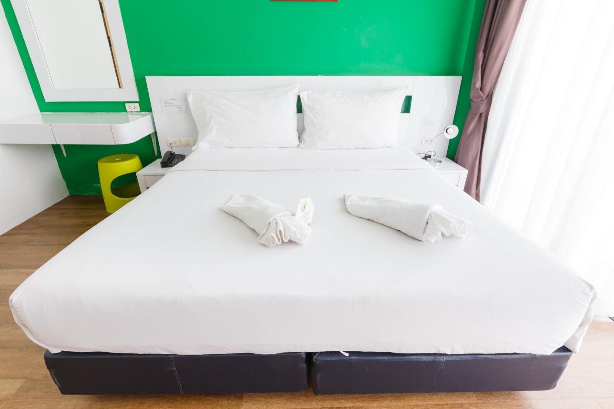 The Frutta Boutique Hotel Patong Bagian luar foto