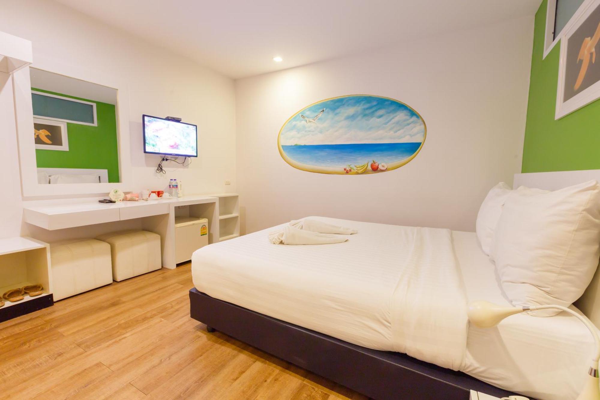 The Frutta Boutique Hotel Patong Bagian luar foto