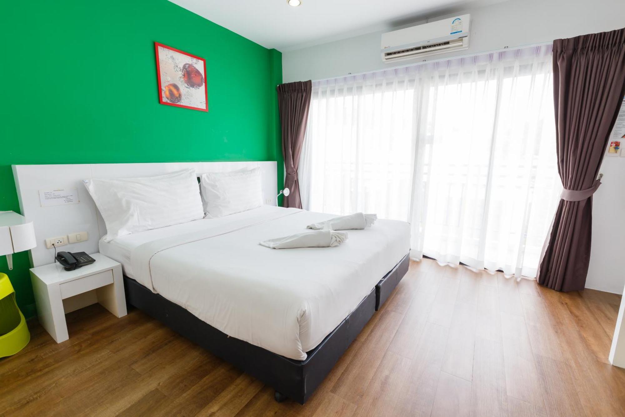The Frutta Boutique Hotel Patong Bagian luar foto