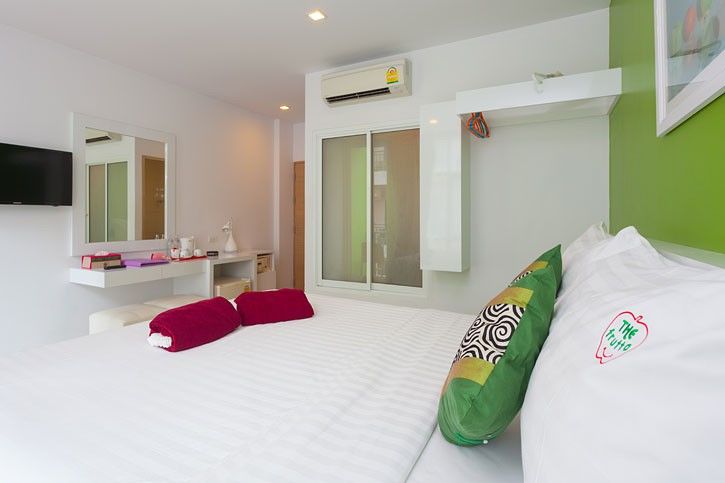 The Frutta Boutique Hotel Patong Bagian luar foto