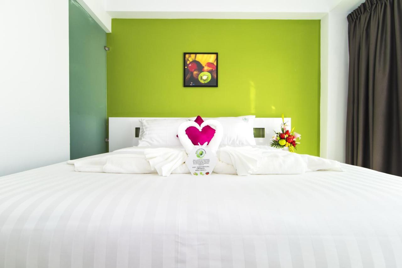 The Frutta Boutique Hotel Patong Bagian luar foto